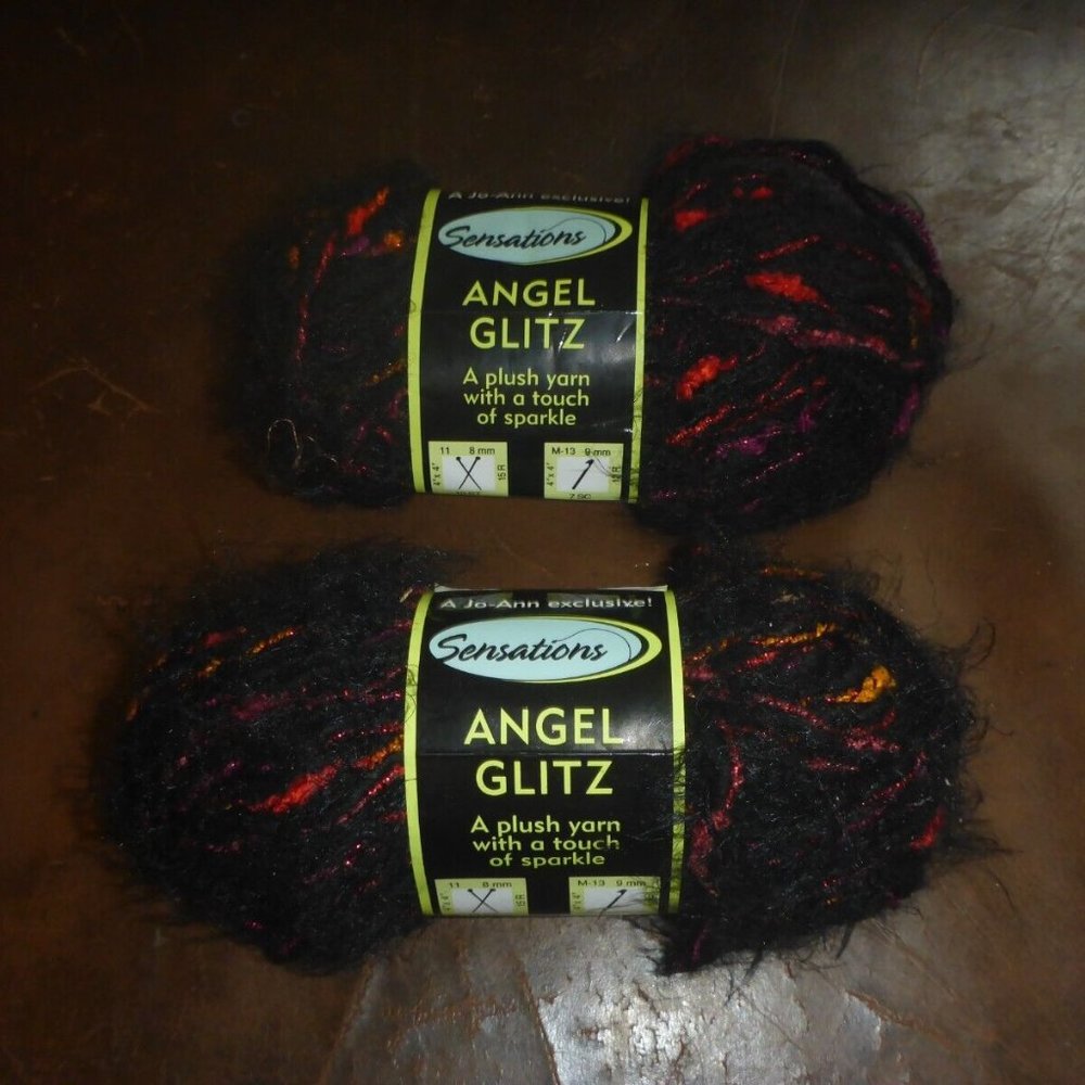 2 Skeins Sensations Wool Blend Yarn - Color Black - 44 yds ea.